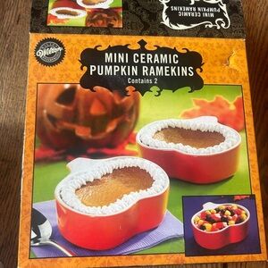 Wilton NEW mini ceramic pumpkin ramekins, set of 2, baking, Halloween vintage